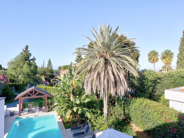 Apartment for Sale  in Marbella, Malaga 20
