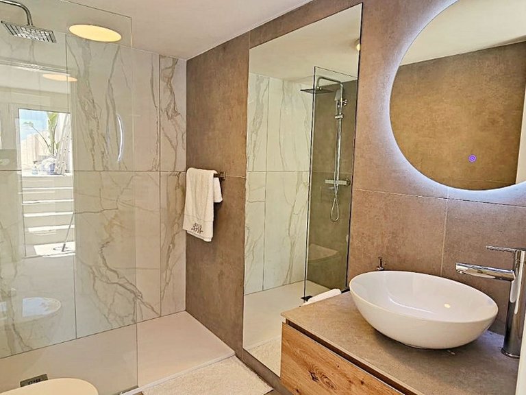 Apartment for Sale  in Estepona, Malaga 33
