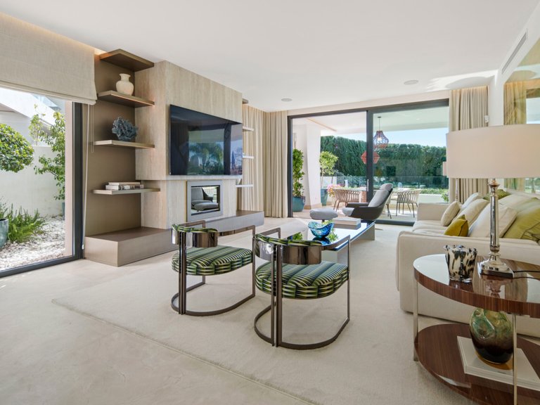 Apartment for Sale  in Marbella, Malaga 7