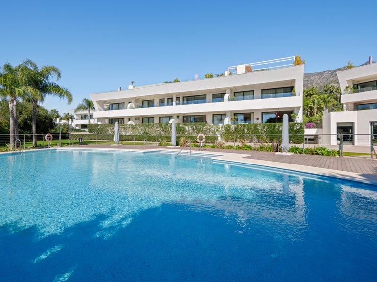 Apartment for Sale  in Marbella, Malaga 2