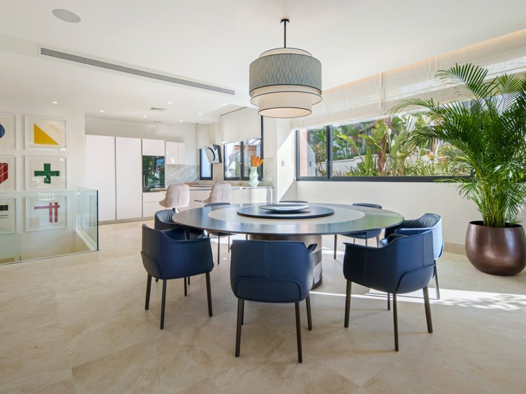 Apartment for Sale  in Marbella, Malaga 12