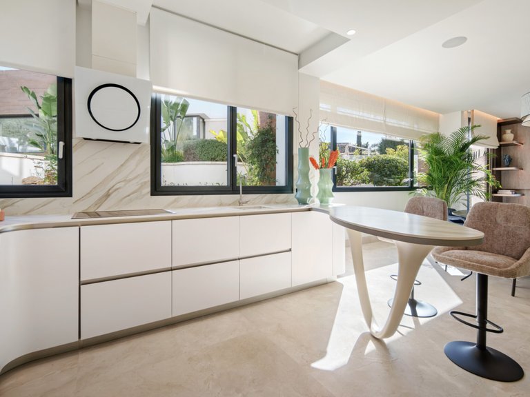 Apartment for Sale  in Marbella, Malaga 14