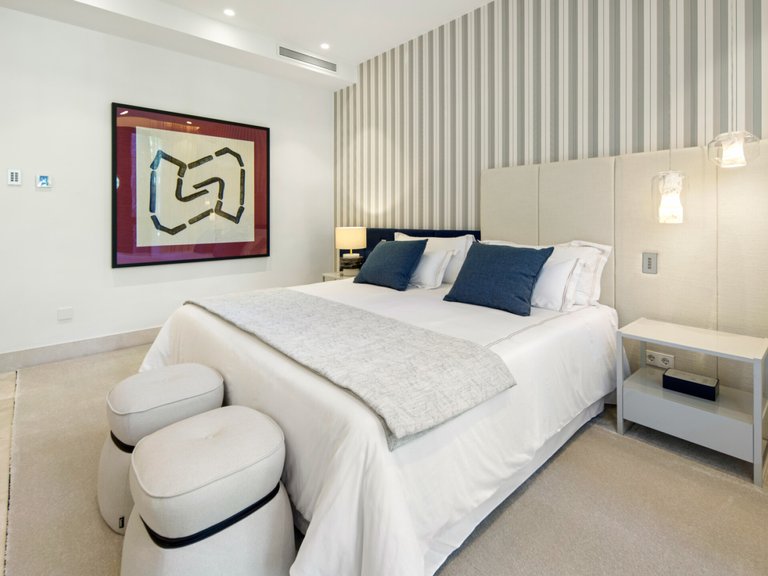Apartment for Sale  in Marbella, Malaga 23