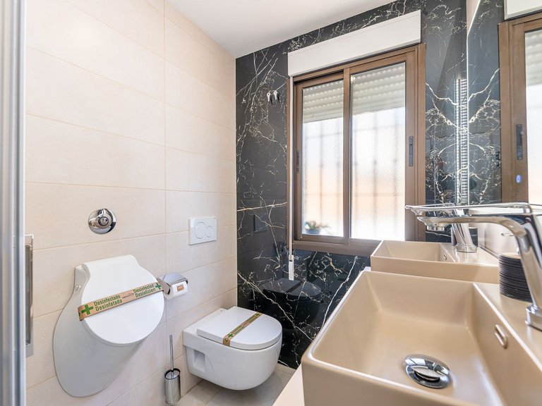 Apartment for Sale  in Benalmadena, Malaga 14