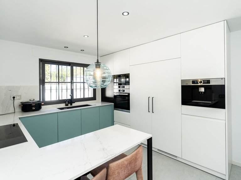 Apartment for Sale  in Estepona, Malaga 19