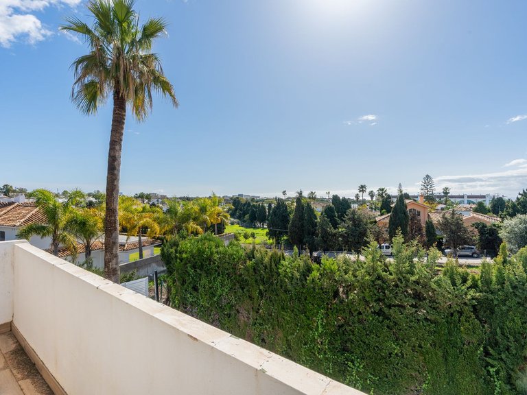Apartment for Sale  in Estepona, Malaga 28