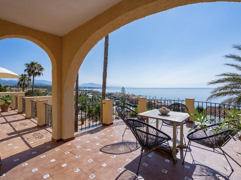 Apartment for Sale  in Estepona, Malaga 7