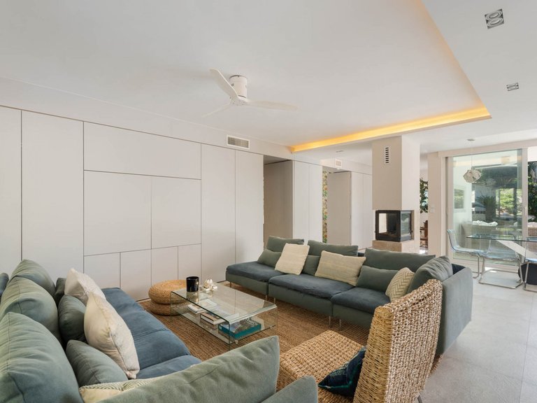 Apartment for Sale  in Marbella, Malaga 35