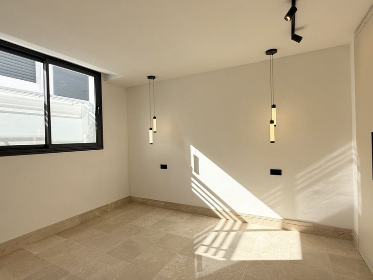 Apartment for Sale  in Marbella, Malaga 29