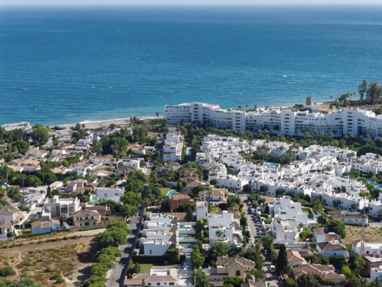 Apartment for Sale  in San Pedro De Alcantara, Malaga 22
