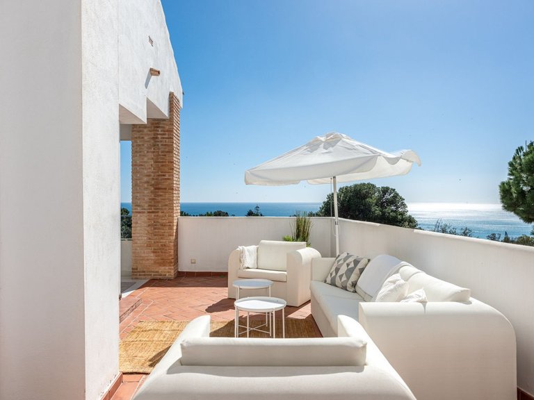 Apartment for Sale  in Benalmadena, Malaga 10