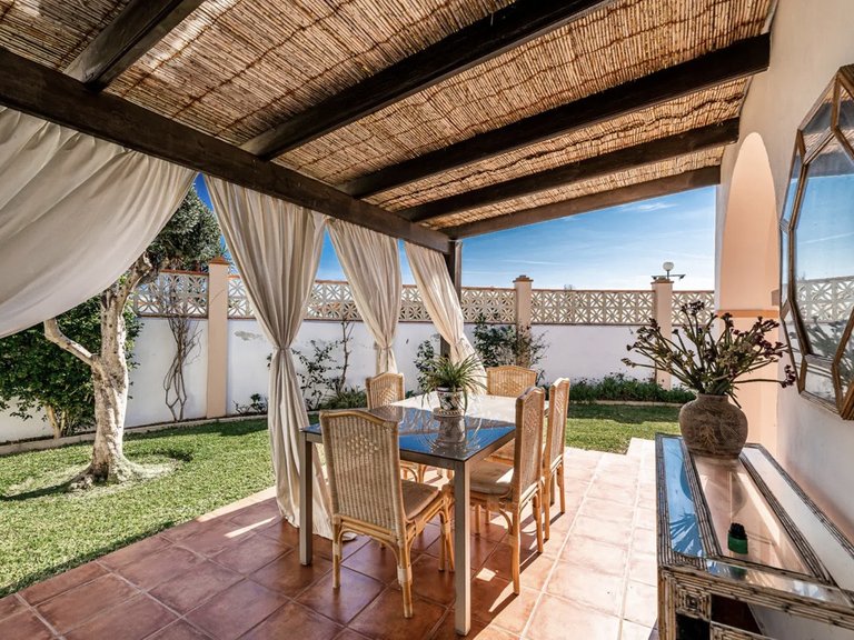 Apartment for Sale  in Marbella, Malaga 5