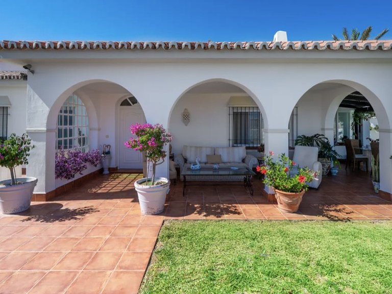 Apartment for Sale  in Marbella, Malaga 25