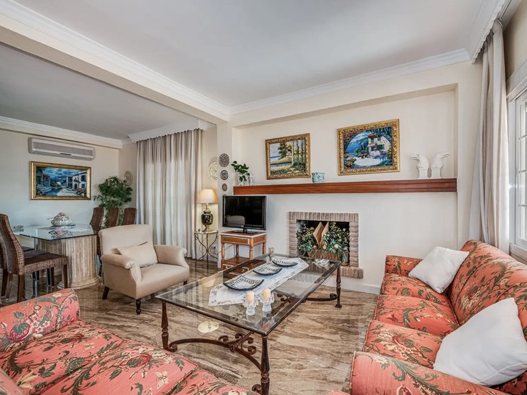 Apartment for Sale  in Marbella, Malaga 10