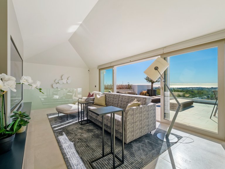 Apartment for Sale  in Marbella, Malaga 11