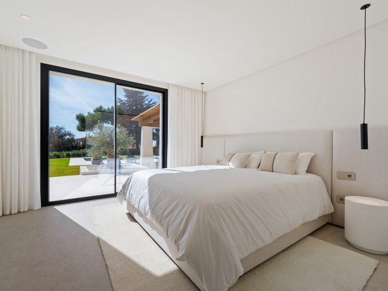 Apartment for Sale  in Marbella, Malaga 17