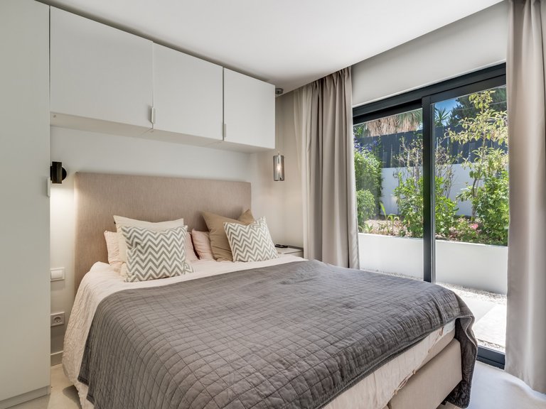 Apartment for Sale  in Marbella, Malaga 15