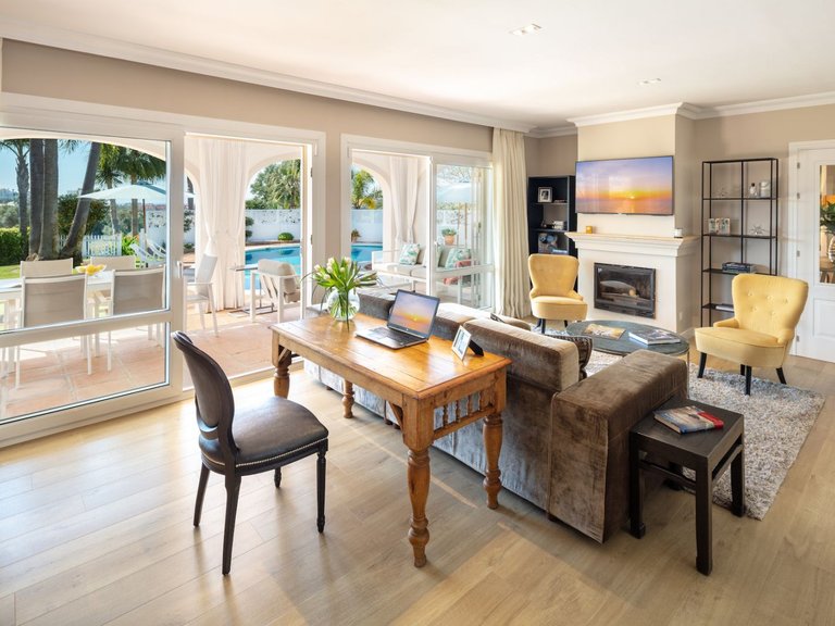 Apartment for Sale  in Marbella, Malaga 7