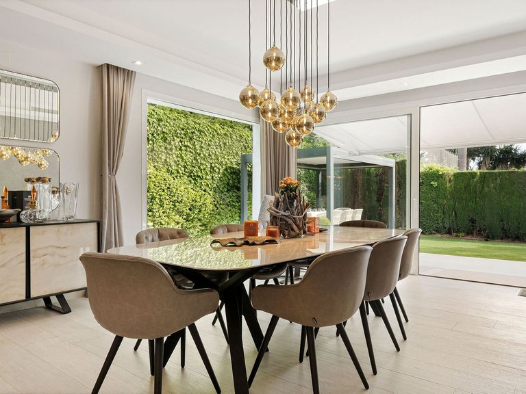 Apartment for Sale  in Marbella, Malaga 8