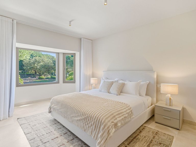 Apartment for Sale  in Marbella, Malaga 31