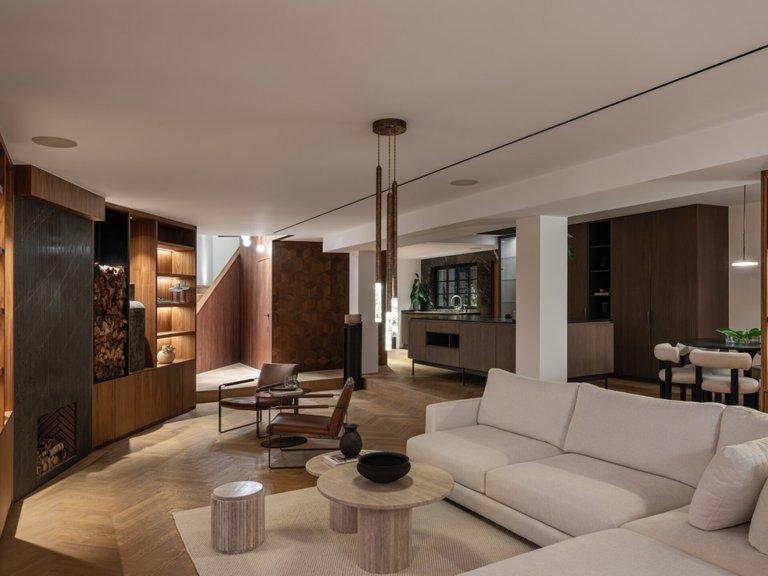 Apartment for Sale  in Marbella, Malaga 38