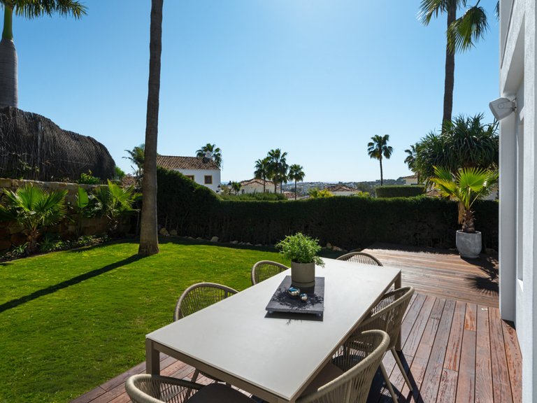 Apartment for Sale  in Marbella, Malaga 41