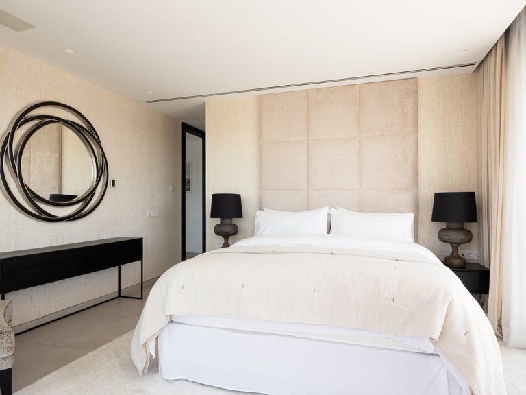 Apartment for Sale  in Marbella, Malaga 16