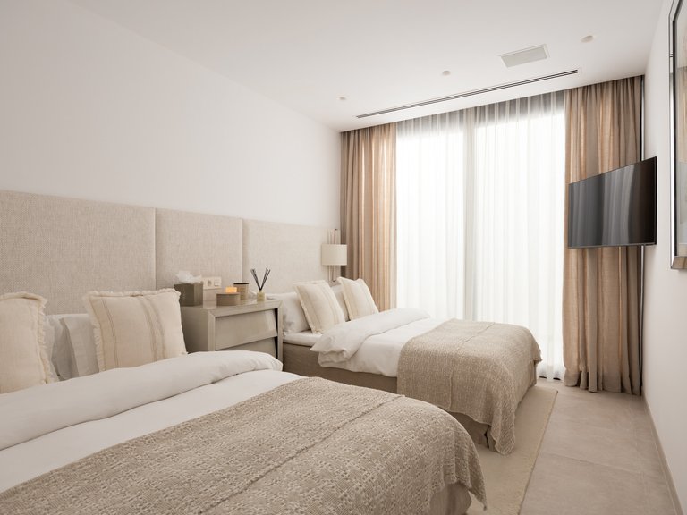 Apartment for Sale  in Marbella, Malaga 19