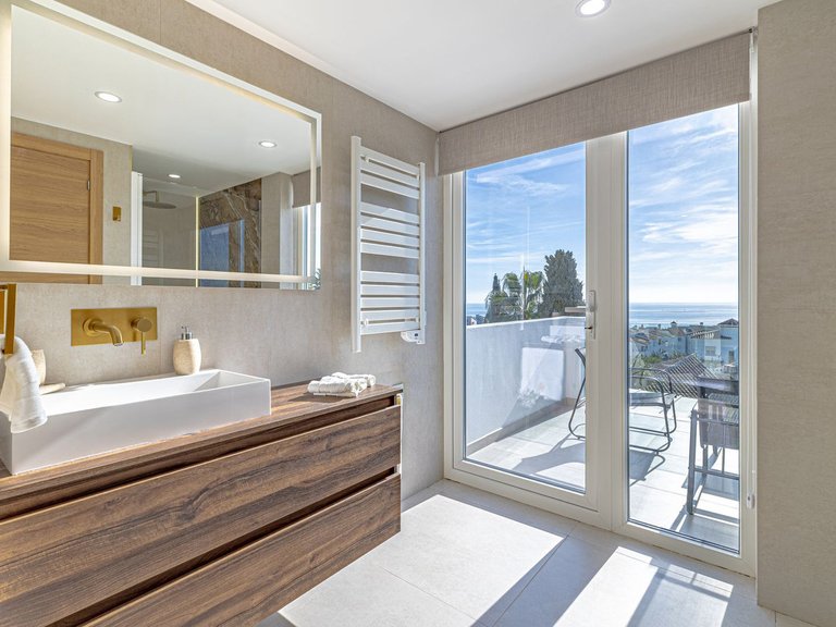 Apartment for Sale  in Mijas Costa, Malaga 19
