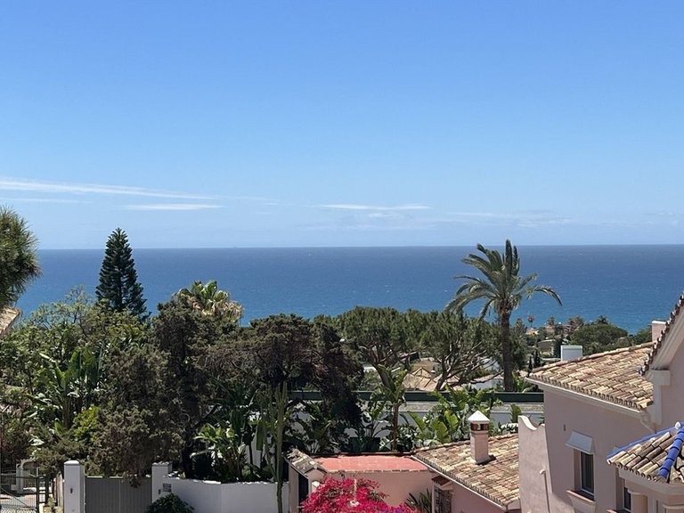 Apartment for Sale  in Marbella, Malaga 20