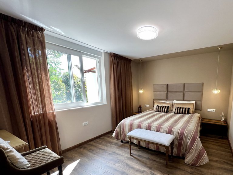 Apartment for Sale  in Marbella, Malaga 12
