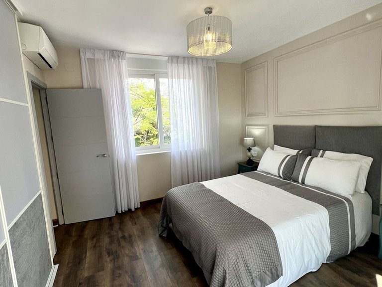 Apartment for Sale  in Marbella, Malaga 10