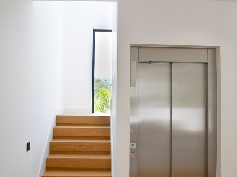 Apartment for Sale  in Marbella, Malaga 12