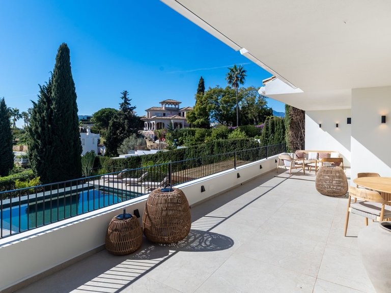Apartment for Sale  in Benahavis, Malaga 16