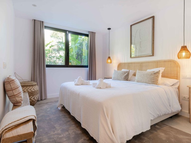 Apartment for Sale  in Benahavis, Malaga 18