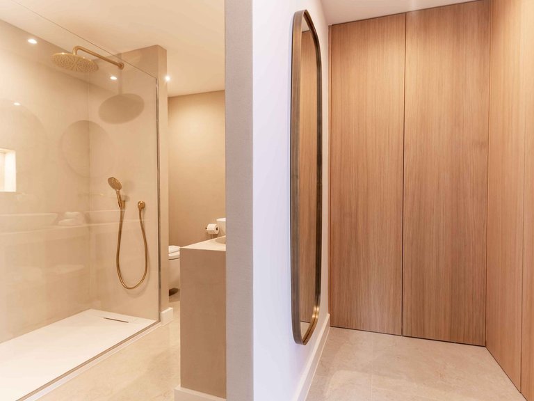 Apartment for Sale  in Benahavis, Malaga 17
