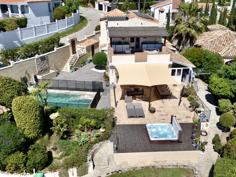 Apartment for Sale  in Estepona, Malaga 3