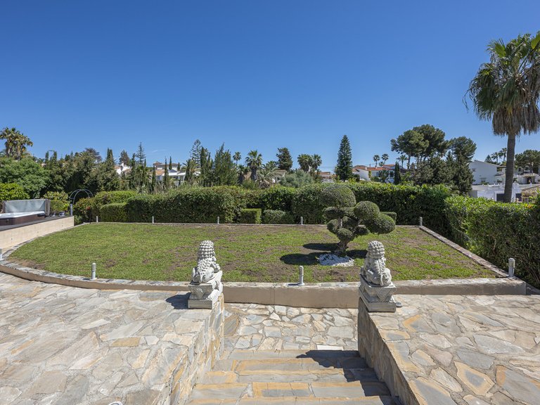 Apartment for Sale  in Estepona, Malaga 54
