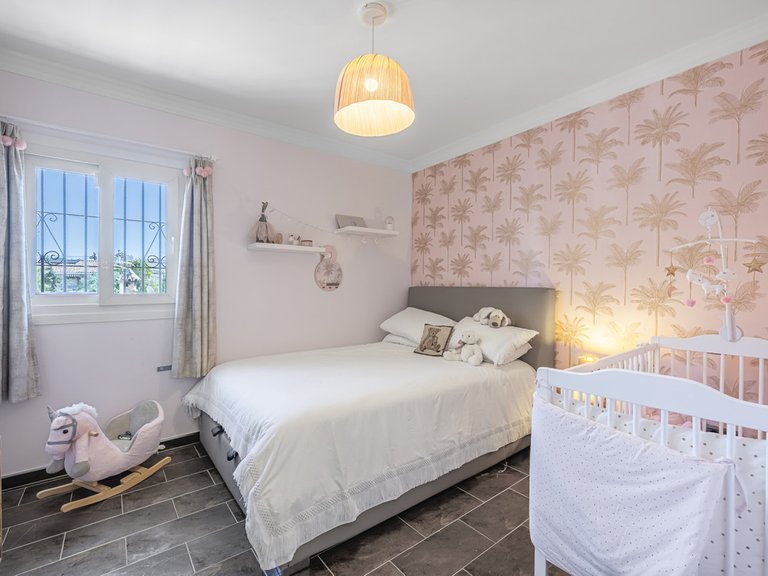 Apartment for Sale  in Estepona, Malaga 46