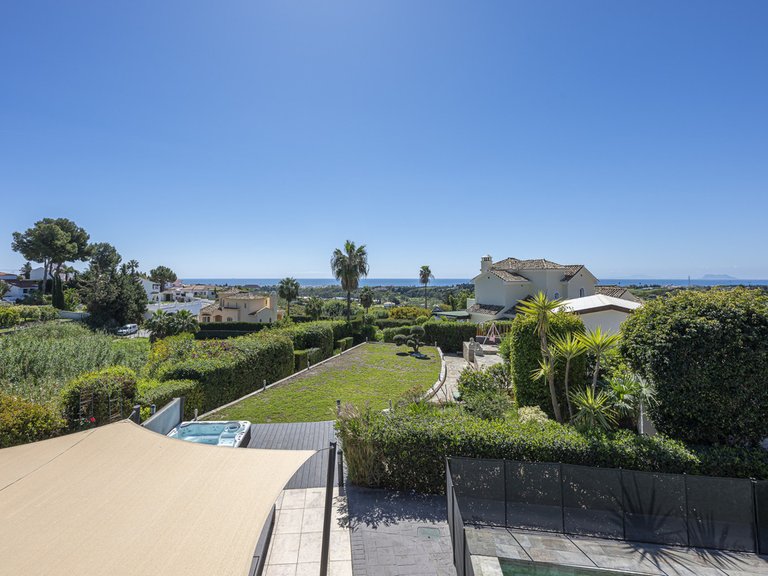 Apartment for Sale  in Estepona, Malaga 23