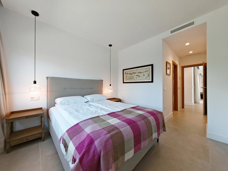 Apartment for Sale  in Marbella, Malaga 31