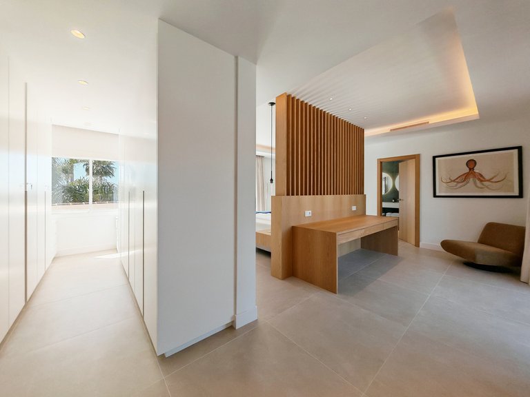Apartment for Sale  in Marbella, Malaga 17