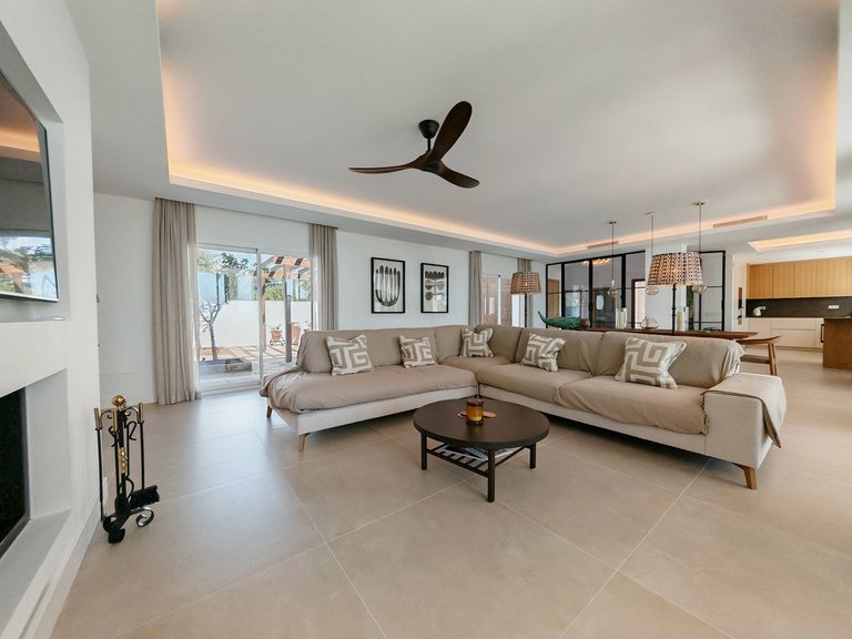 Apartment for Sale  in Marbella, Malaga 6