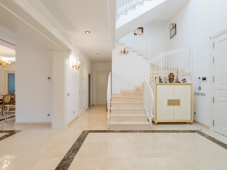 Apartment for Sale  in San Pedro De Alcantara, Malaga 15