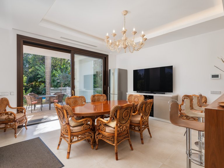 Apartment for Sale  in San Pedro De Alcantara, Malaga 11