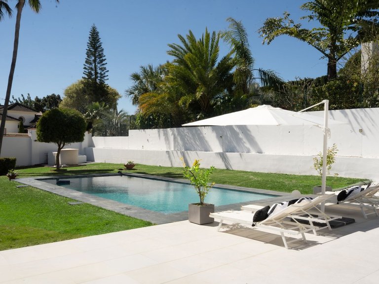 Apartment for Sale  in Estepona, Malaga 4