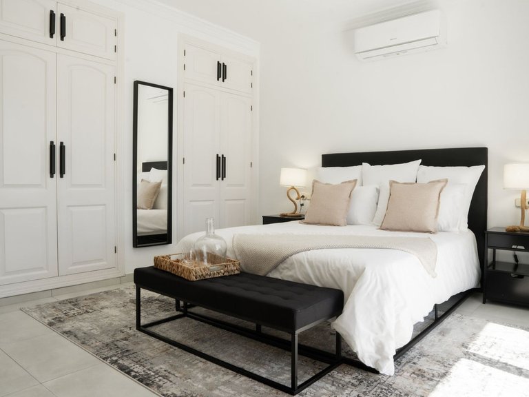 Apartment for Sale  in Estepona, Malaga 18