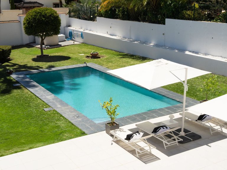 Apartment for Sale  in Estepona, Malaga 28