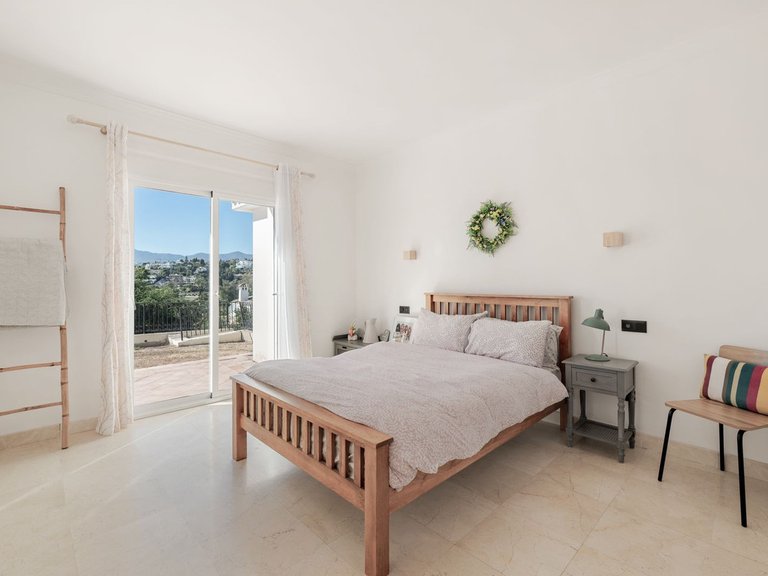 Apartment for Sale  in Estepona, Malaga 20