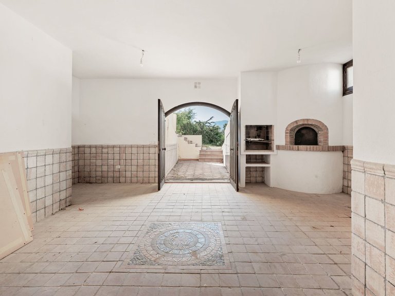 Apartment for Sale  in Estepona, Malaga 27